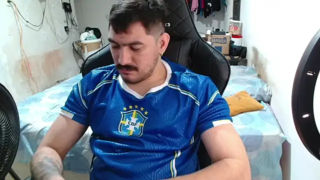 Chat +18 de Leonino231 ao vivo