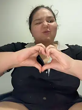 PortuPAWG Adlı Modelin Canlı XXX Sohbeti