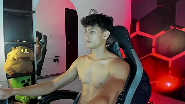 MaxiimoRomano_ 现场XXX聊天