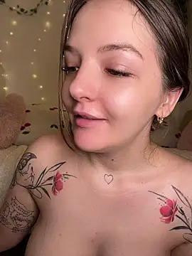 -Meowy- Live XXX-chat