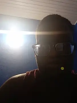 Chat XXX en directo de Jeanlaurent_972