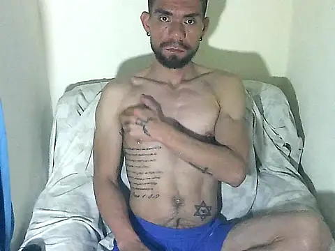 thomas2wood Adlı Modelin Web Kamerası Şovu
