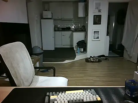 mihaimichael – Naživo XXX chat