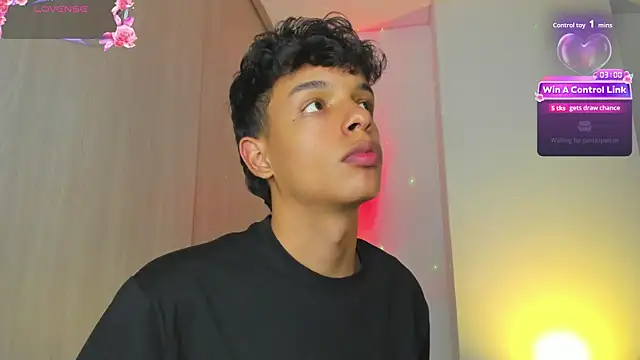 Maxfrost1 Chat XXX live