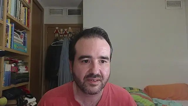 curiosillo83's Live XXX Chat