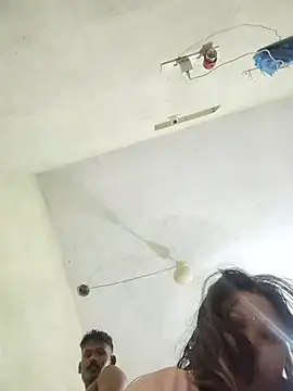 Priya-BongX's Live XXX Chat