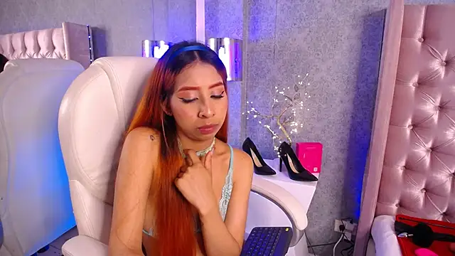laila_stilwiills' Live XXX Chat
