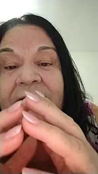 Yaya_Mineira 现场XXX聊天