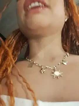 Czat XXX na żywo – Cataleya_16