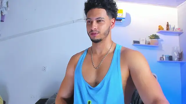 Kris_Khalifa69 élő XXX-chatje