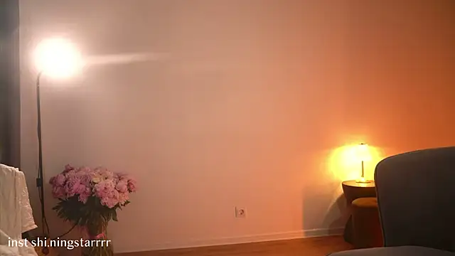 Živý XXX chat alittlestarrr