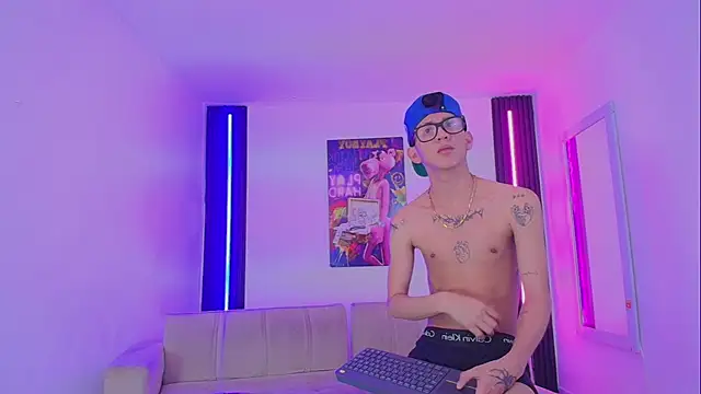 הופעת וובקאם של Marcus_and_Tony