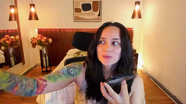 KatherineBond 即時 XXX 聊天