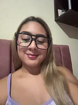 Miabonnett_ XXX чат на живо