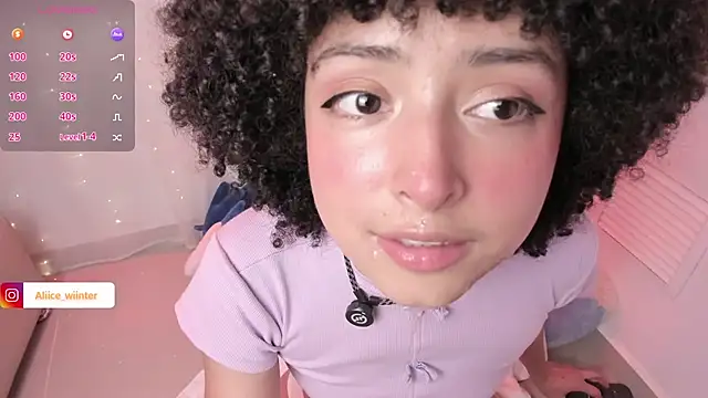 Chat +18 de Alice_winter_ ao vivo