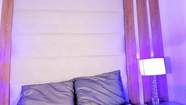 Czat XXX na żywo – BrithanyWatson