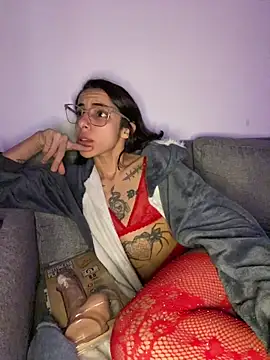 XXX chat uživo modela Poison_Ivy_29