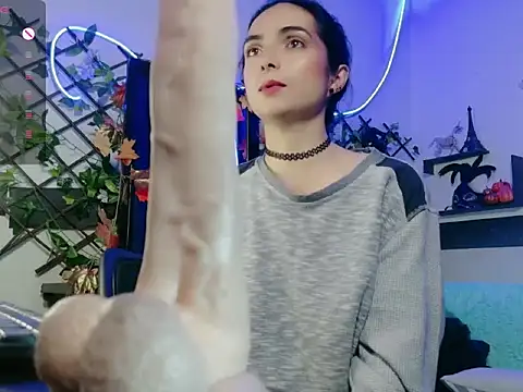 KandyParis Adlı Modelin Canlı XXX Sohbeti