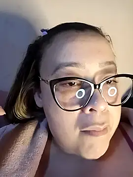 lualviz Chat XXX in diretta