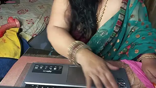 Angel_sapna Adlı Modelin Canlı XXX Sohbeti
