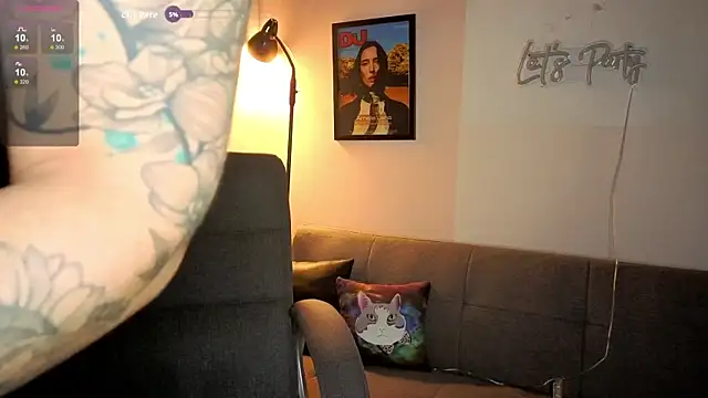 Czat XXX na żywo – SujannaVarma_