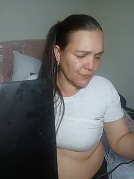 Zuleyka_69 라이브 XXX 채팅