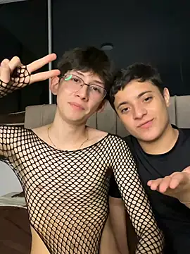 แชท XXX สดของ jacob_and_sam