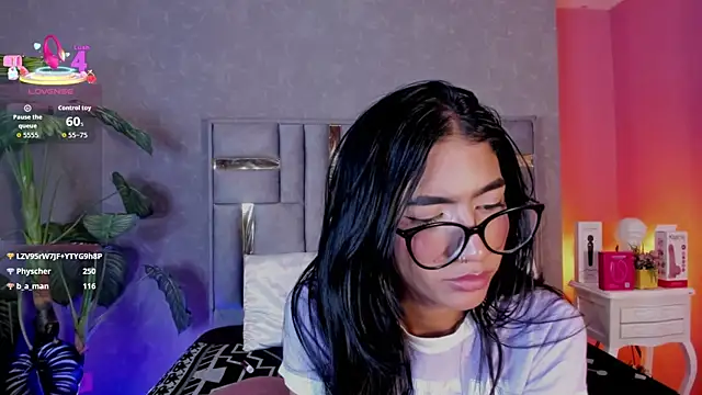 Tyla_Ks – Live XXX-chat