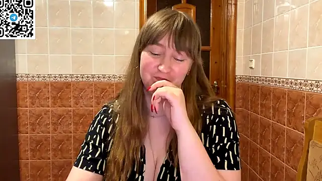 Chatroom XXX en direct de MaroonMoon_