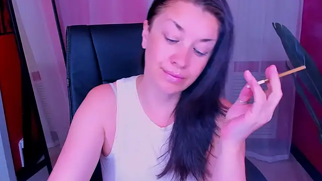 Chat +18 de AnaMills ao vivo