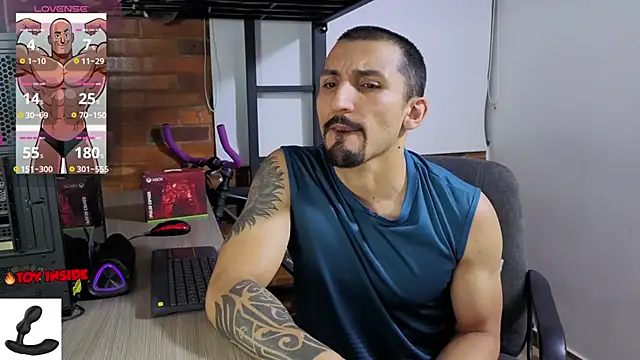 Marck_MuscleのライブXXXチャット