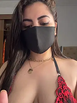 Hot-Sarah-arab 在線直播表演