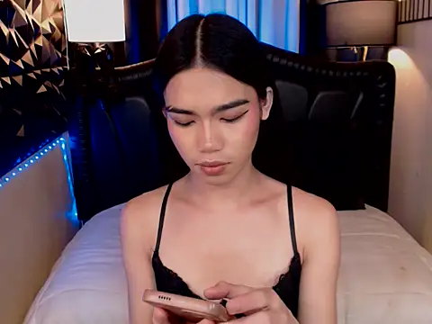 Christine_pretty's Webcam Show