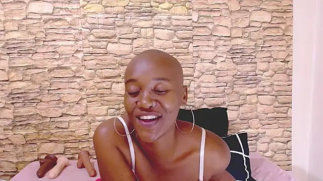 Živý XXX chat EbonyOlive69
