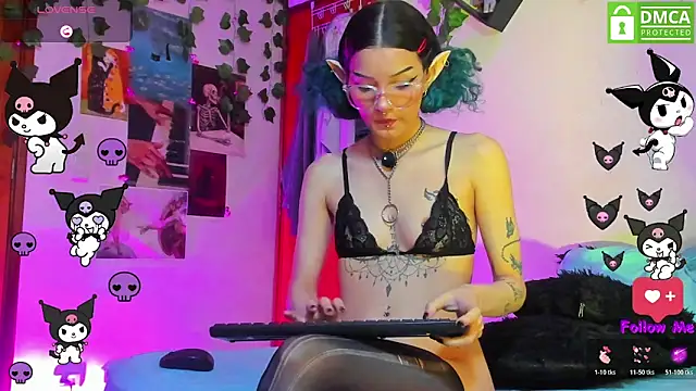 Chat XXX en directo de Bluedarkelf888