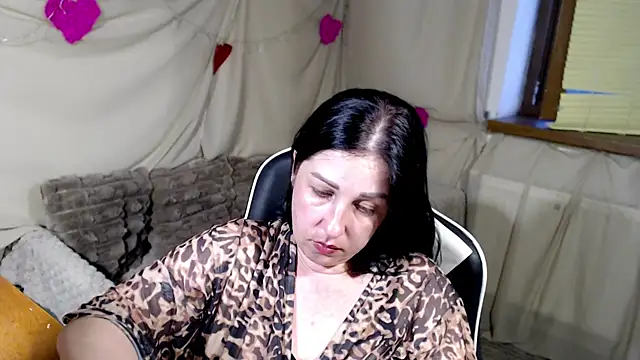 Chat +18 de JillStevens ao vivo