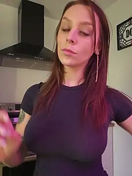 LilyOrion Chat XXX live