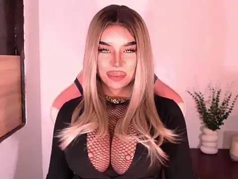 NataliaFernandezz Adlı Modelin Canlı XXX Sohbeti