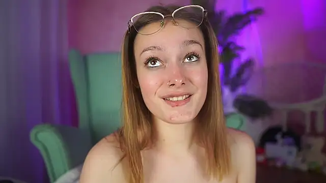 LeilaBie live XXX chat