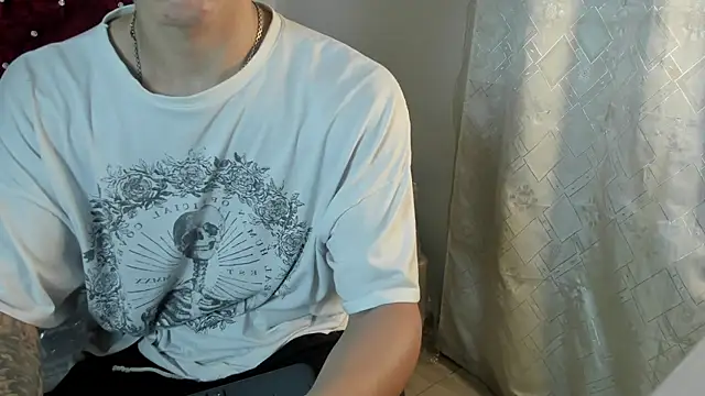 Angel_Miguel_1 라이브 XXX 채팅