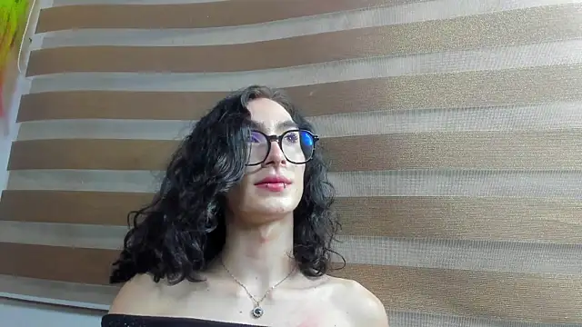 دردشة Shammy_rosse الجنسية المباشرة