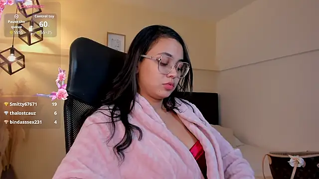 Lucia_Brown_ live XXX chat