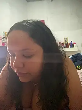 Bigostosa live XXX chat