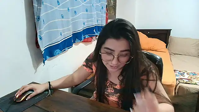 Charlotte_Richardson live XXX chat