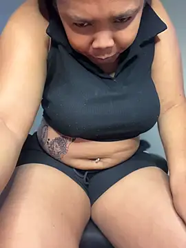 Bootyfulbarbiie's Live XXX Chat