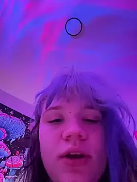 Cutiepiespanks' Live XXX Chat