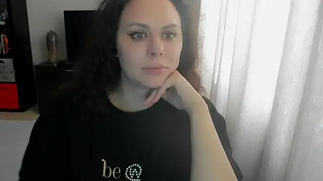 Chatroom XXX en direct de MollyCheiz