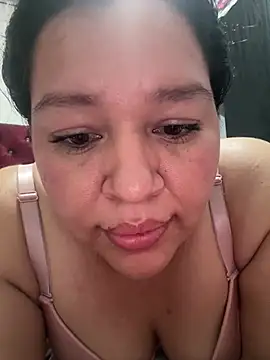 Chat +18 de Lovelipsbig ao vivo