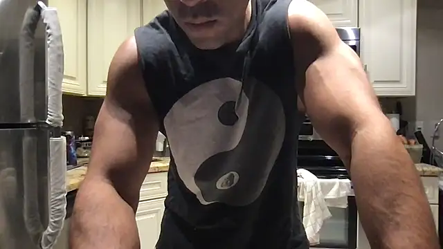 Chat XXX Live BigGuyMuscle