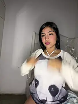Chat +18 de Linarodri ao vivo